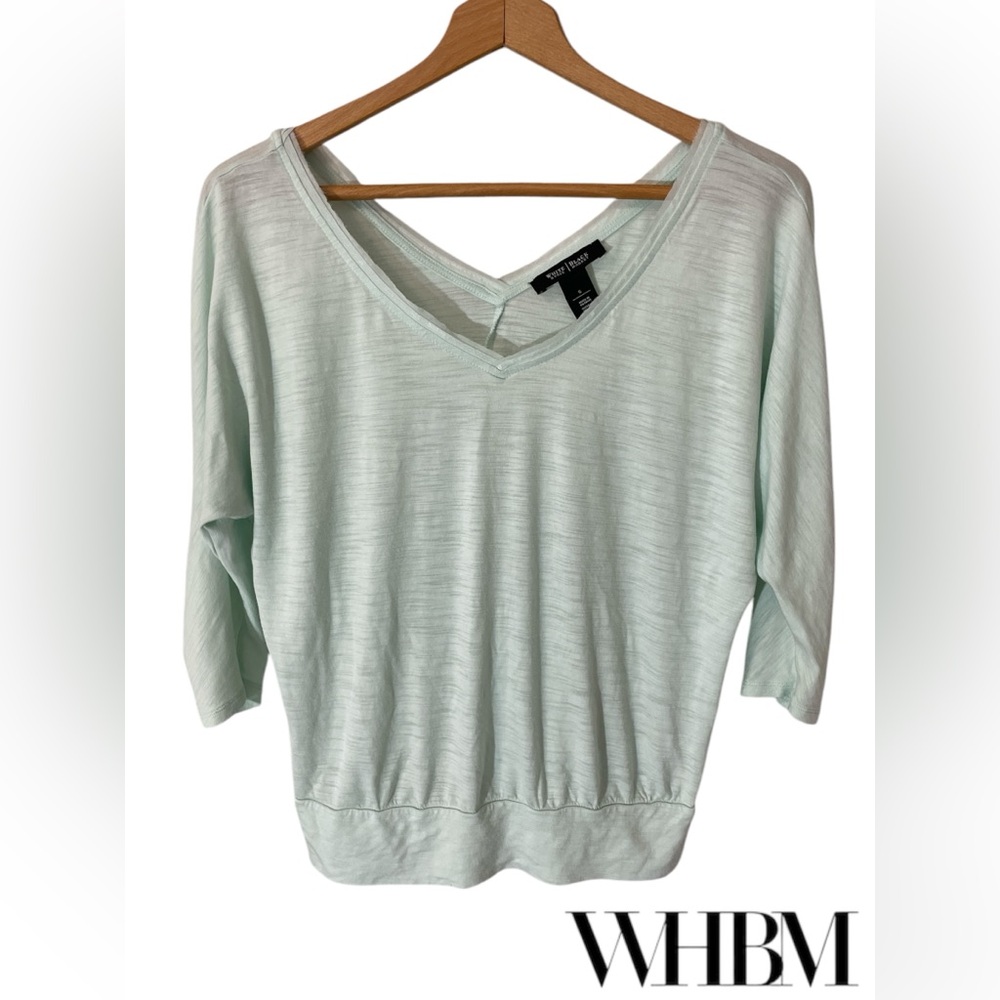 FF1- WHBM - White House Black Market - Mint T shirt - Size small
